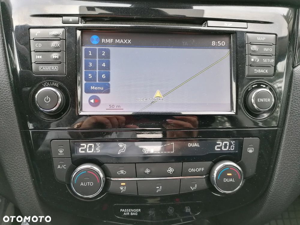 Nissan Qashqai 1.6 DCi N-Connecta - 16