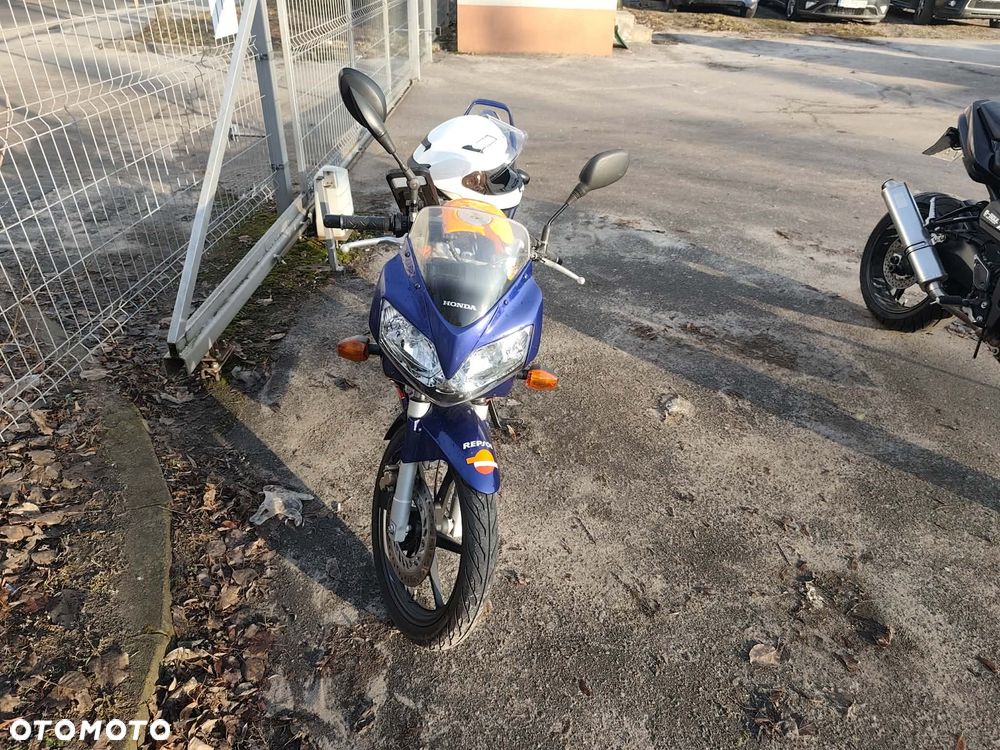 Honda CBR - 6