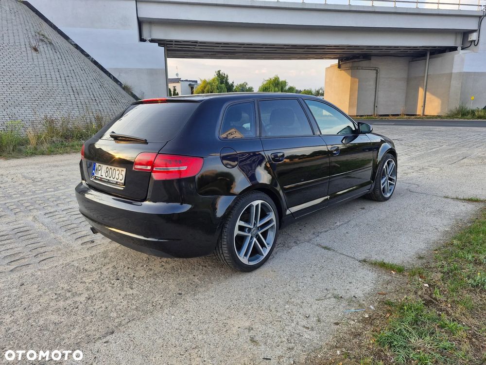 Audi A3 Sportback 2.0 TDI DPF Ambiente - 7