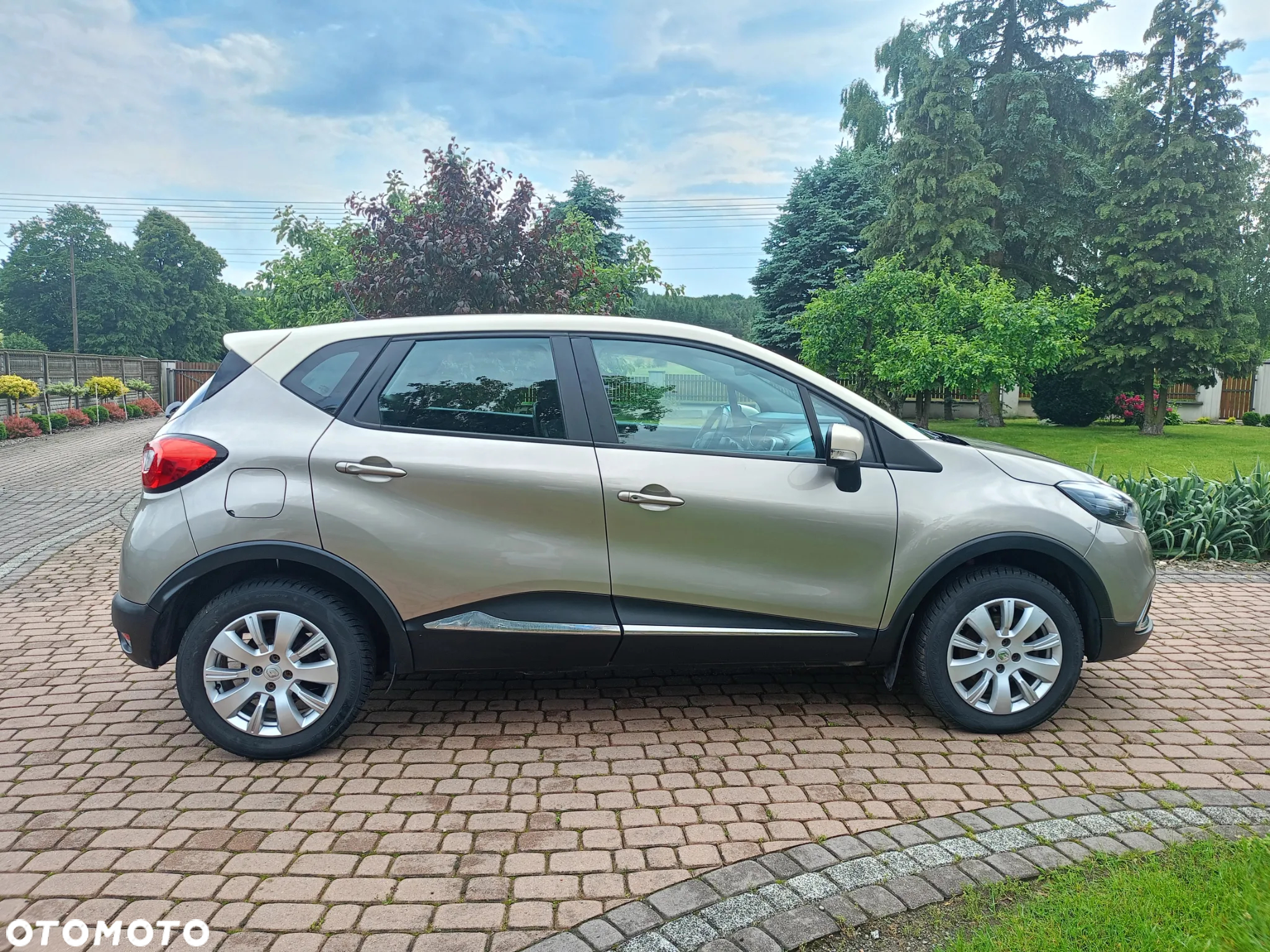 Renault Captur 1.5 dCi Energy Limited - 4