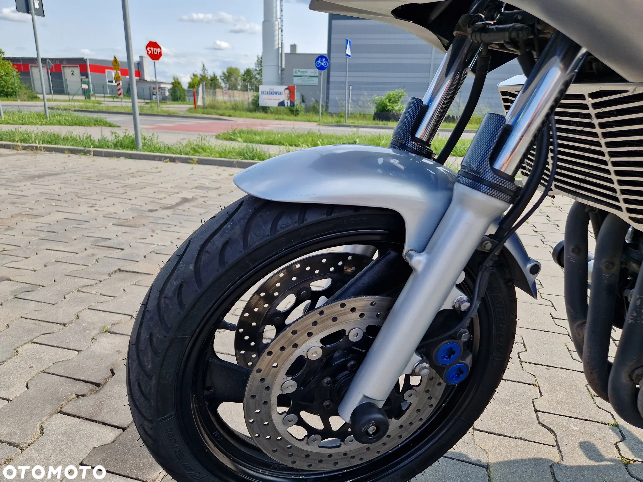 Yamaha FZS - 18
