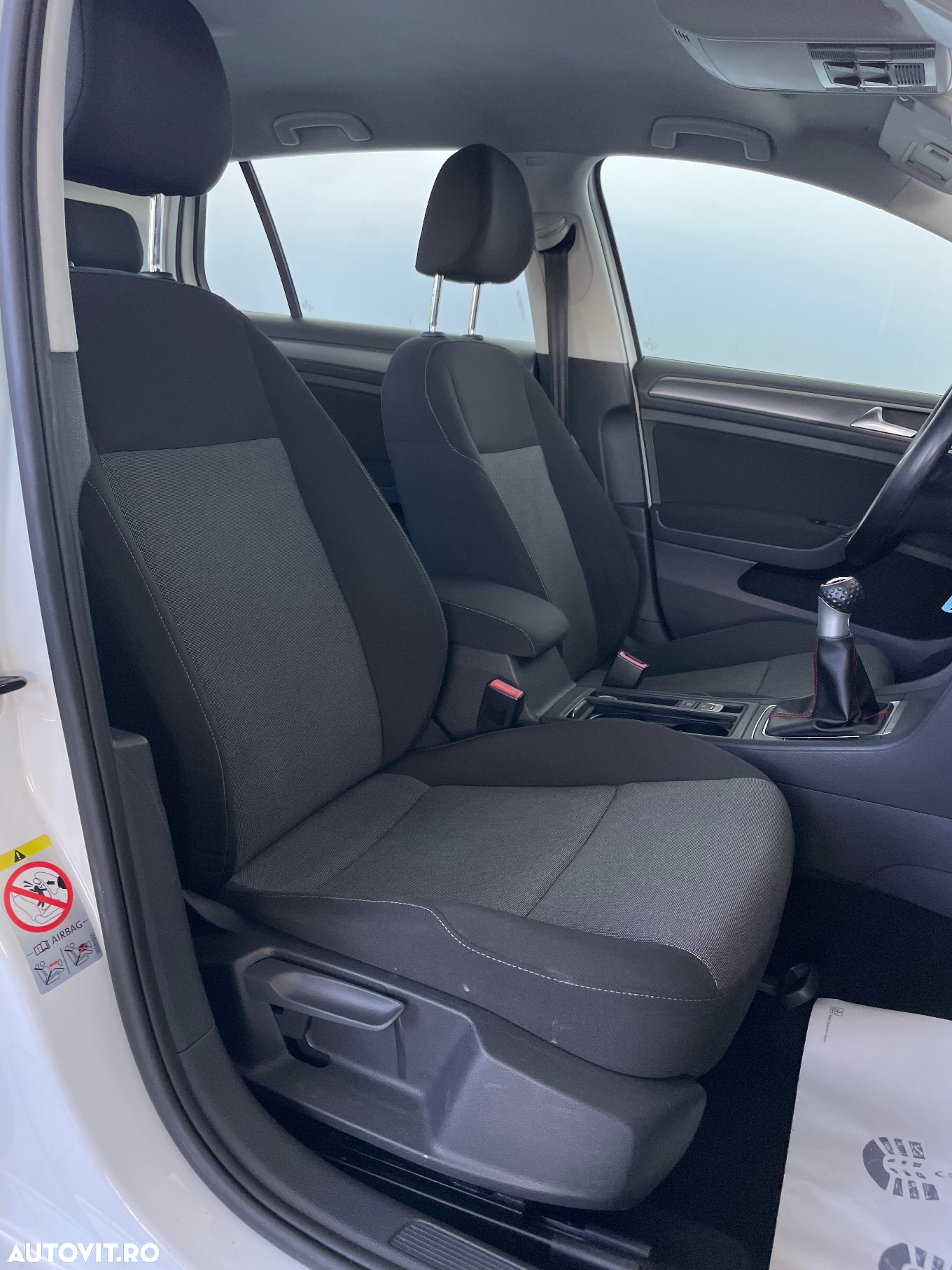 Volkswagen Golf 1.2 TSI Style - 28