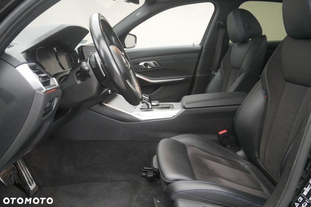 BMW Seria 3 - 12