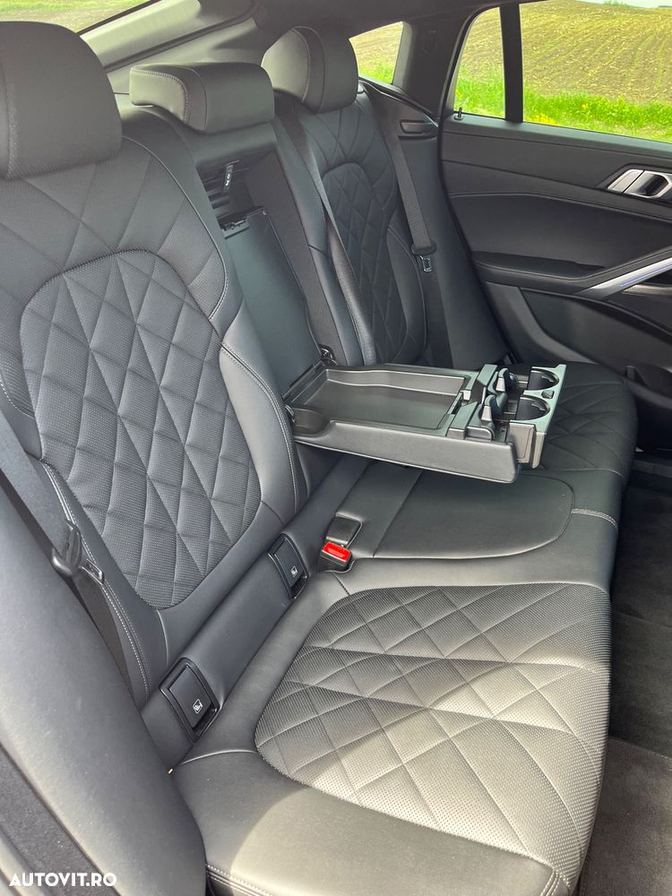 BMW X6 xDrive30d - 18