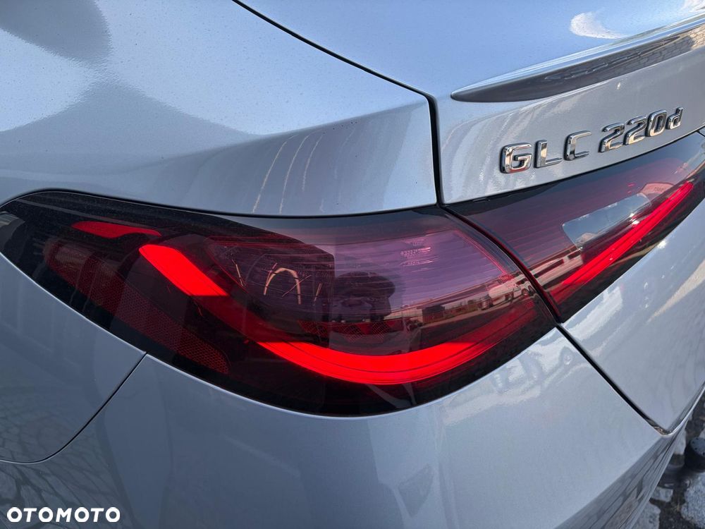 Mercedes-Benz GLC 220 d mHEV 4-Matic AMG Line - 10