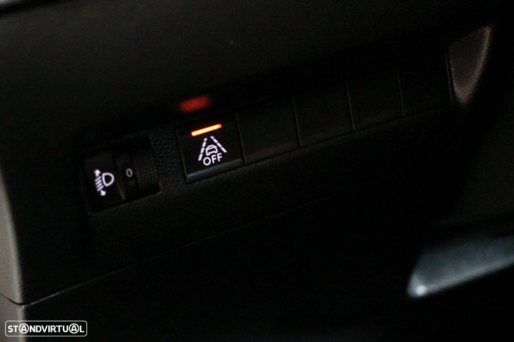 Peugeot e-208 Active Pack - 12