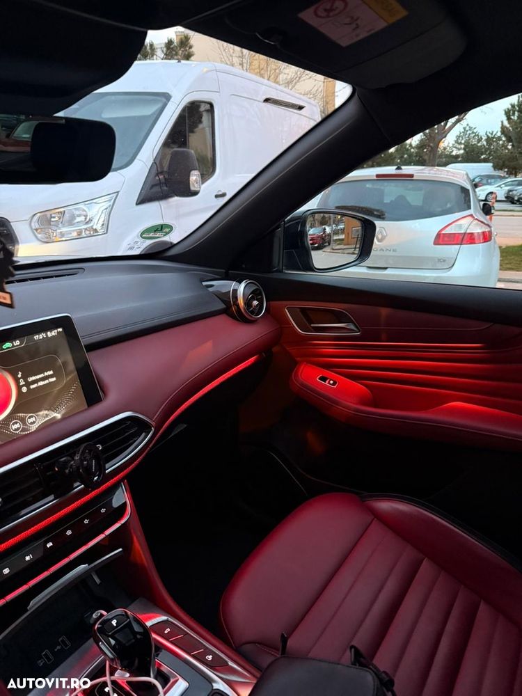 MG EHS 1.5T-GDI Luxury - 12