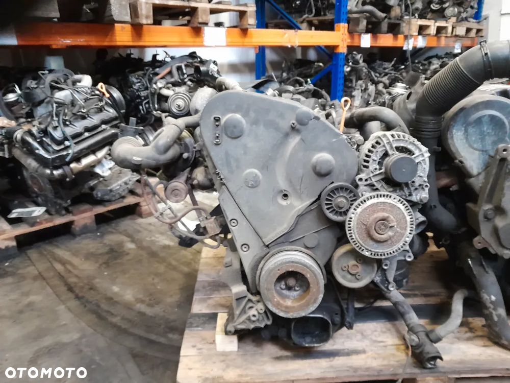AUDI A4 B5 1,9 TDI 90 KM OZNACZENIE: AKT - 2