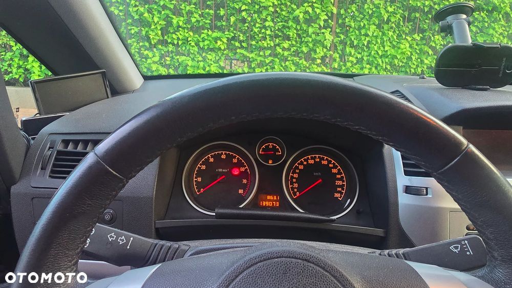 Opel Zafira 1.6 - 7
