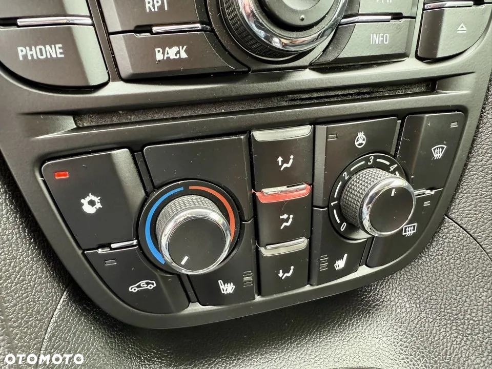 Opel Meriva 1.4 T Cosmo - 24