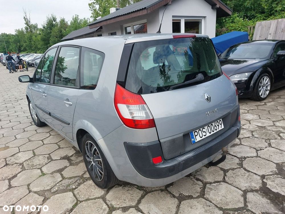 Renault Grand Scenic - 6