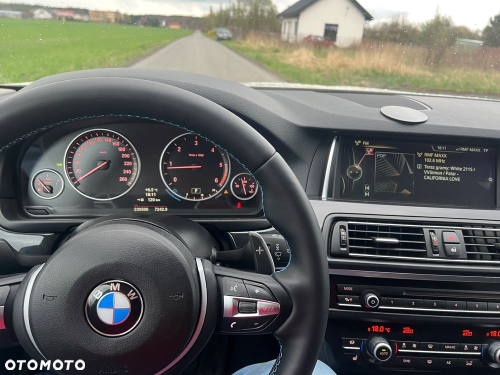 BMW Seria 5 520d Luxury Line - 8