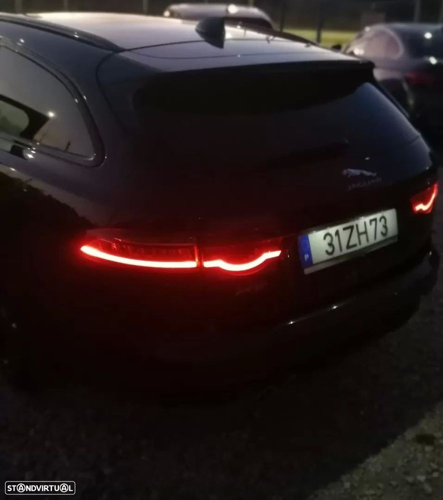 Jaguar XF Sportbrake - 9