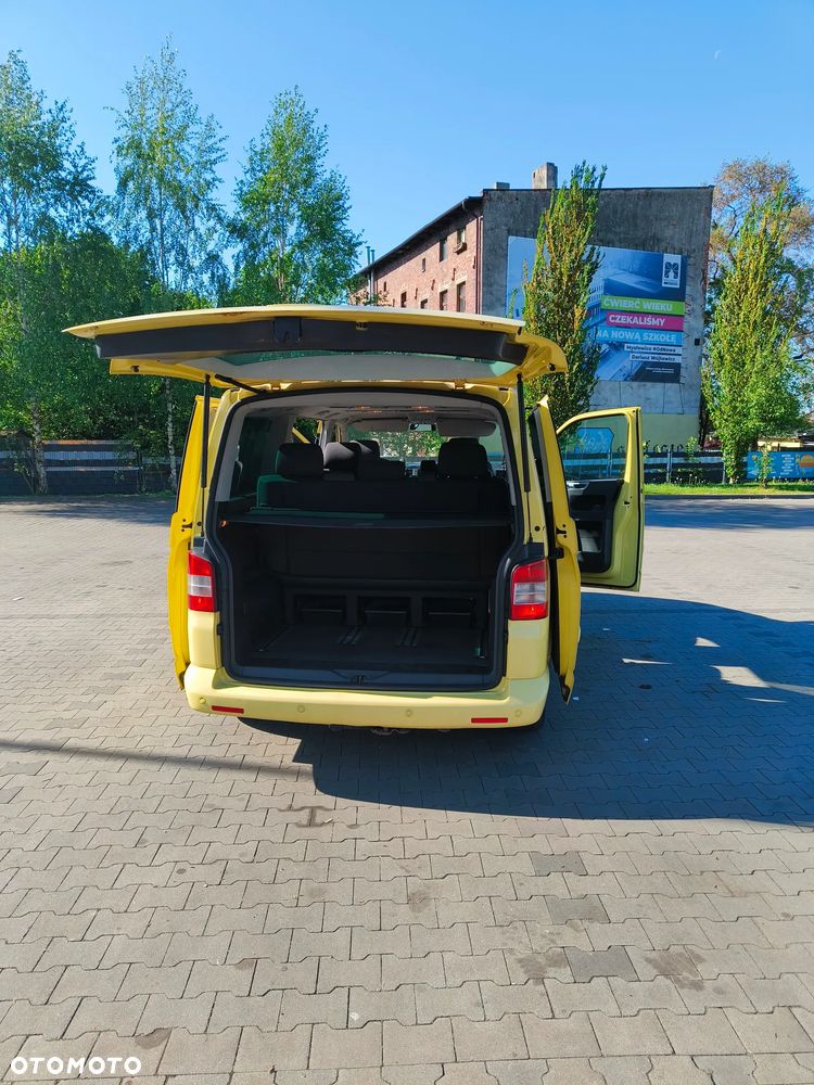 Volkswagen Multivan - 7