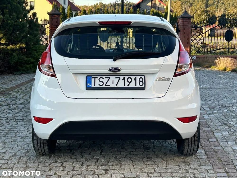 Ford Fiesta - 6
