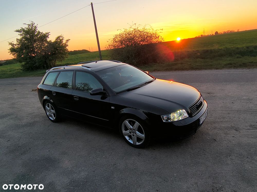 Audi A4 Avant 3 - 14