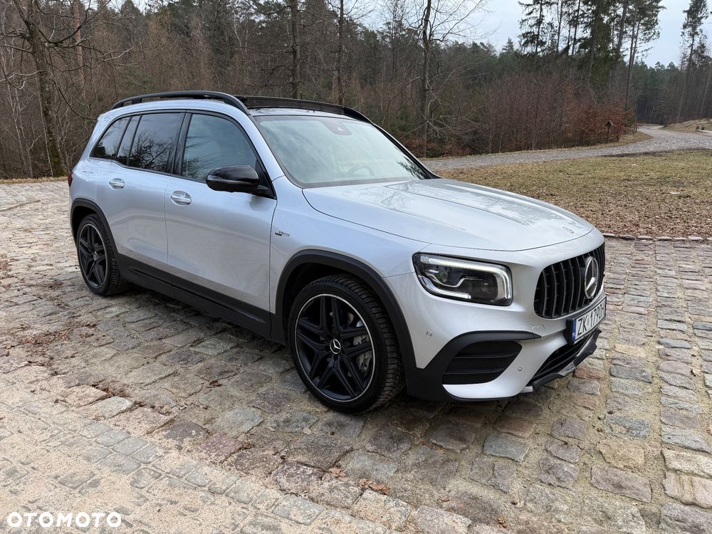 Mercedes-Benz GLB - 7