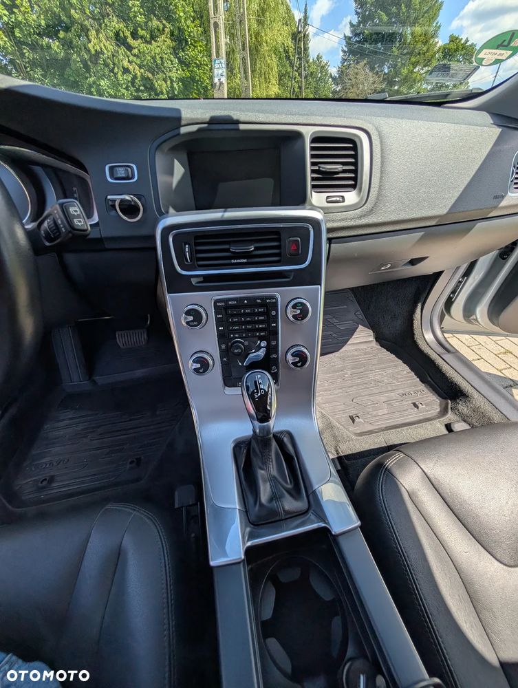 Volvo V60 - 33