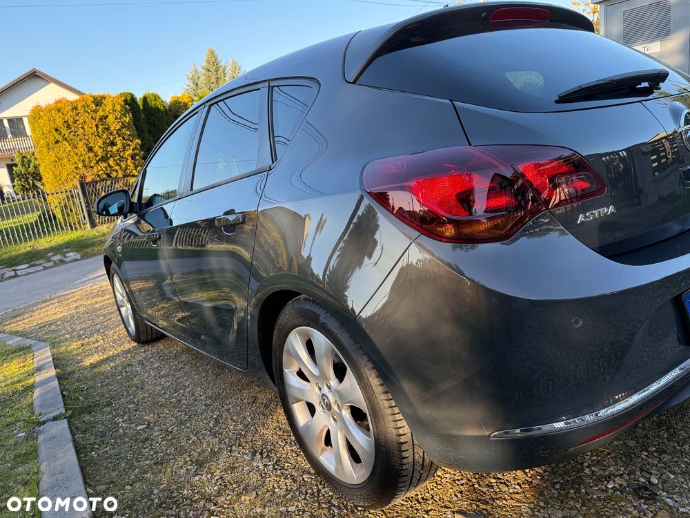 Opel Astra IV 1.4 T Active - 19