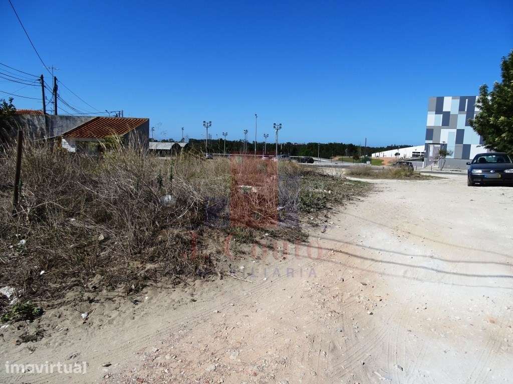 Lote para construção de prédio em Caldas da Rainha - Grande imagem: 4/17
