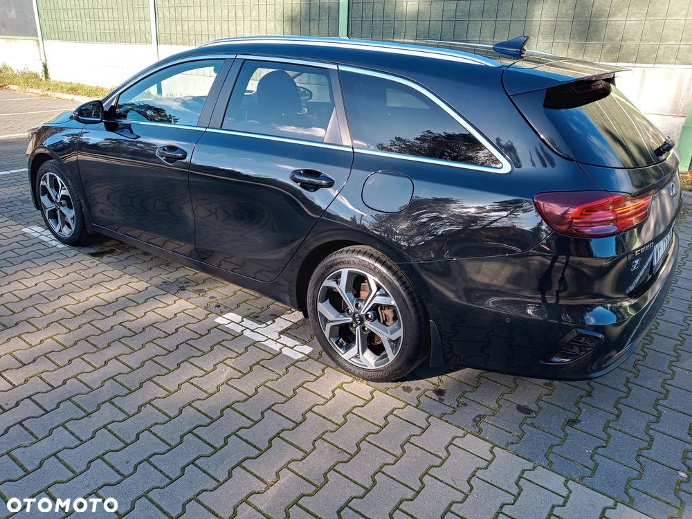 Kia Ceed 1.6 CRDi SCR L Business Line Plus DCT - 7