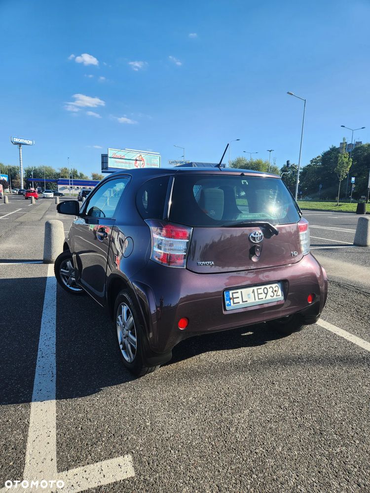 Toyota iQ 1.0 Luna - 7