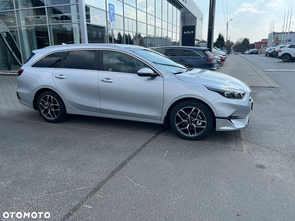 Kia Ceed - 3