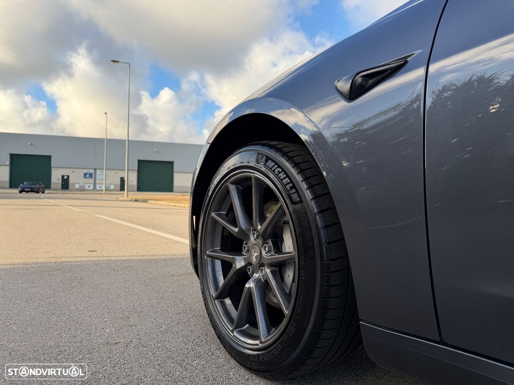 Tesla Model 3 Standard Range Plus RWD - 14