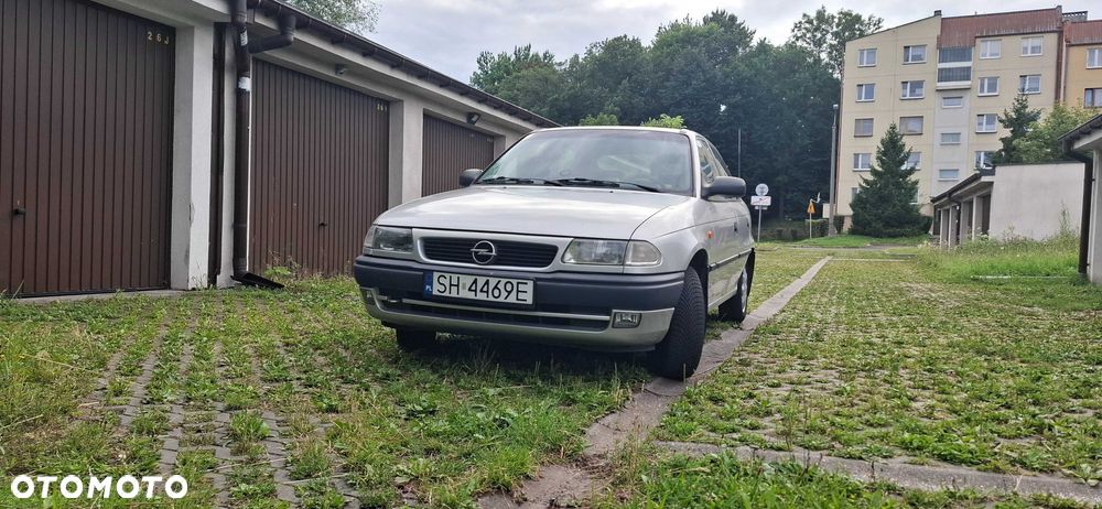Opel Astra - 5
