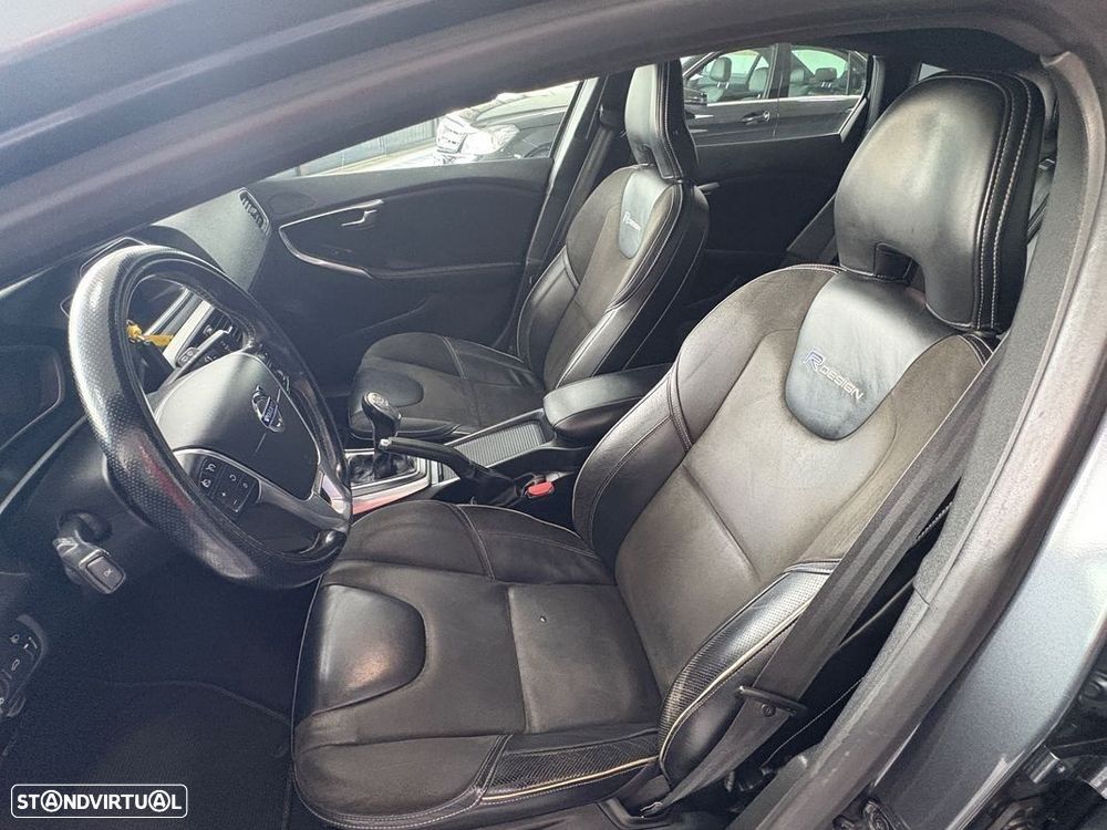 Volvo V40 1.6 D2 R-Design - 17