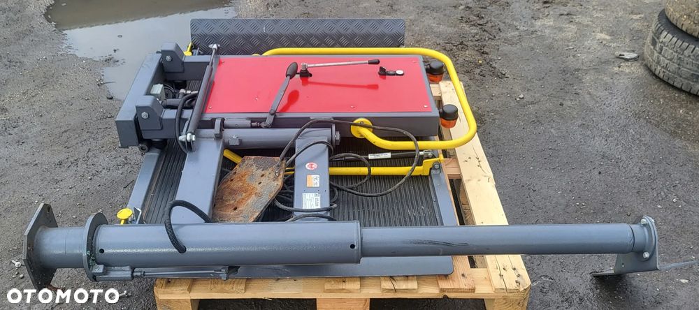 WINDA INWALIDZKA SKŁADANA PODNOŚNIK AMFBRUNS 350KG - 2