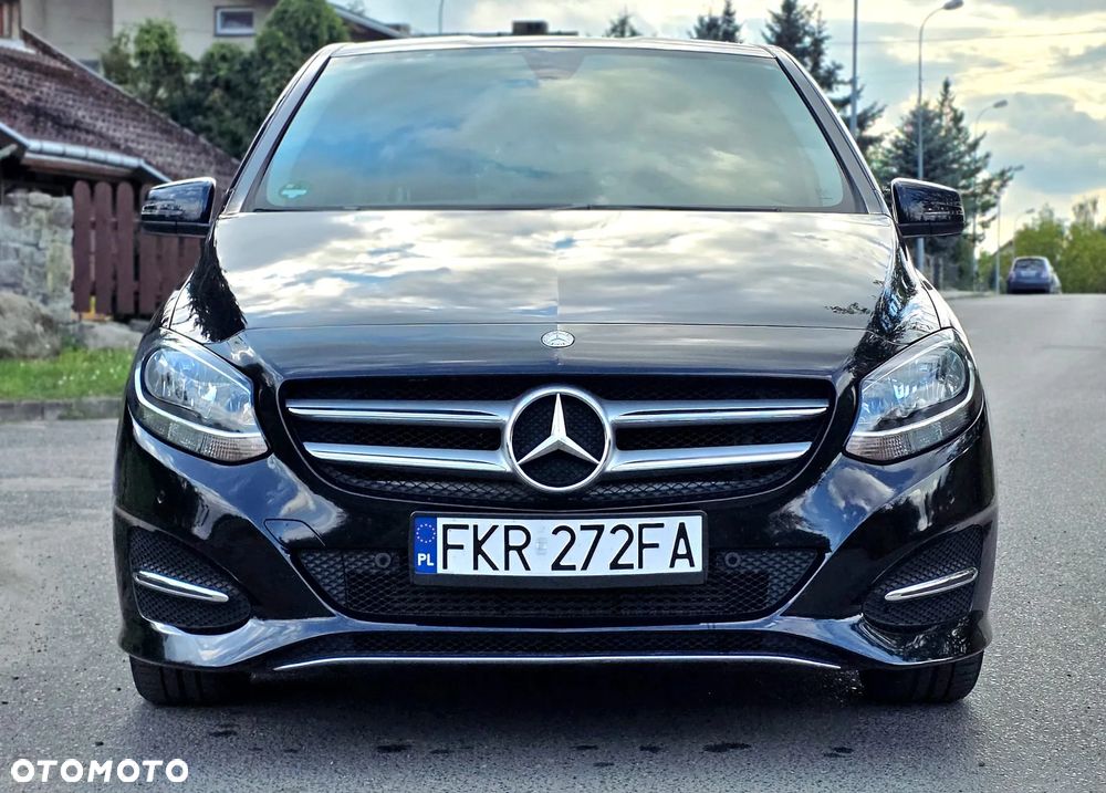 Mercedes-Benz Klasa B 180 7G-DCT Urban - 5