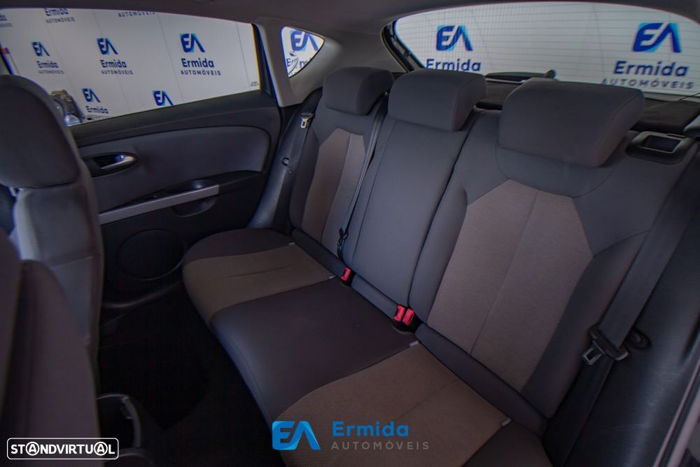 SEAT Leon 2.0 TDI Sport DPF - 21