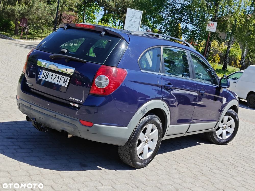 Chevrolet Captiva 2.0 4WD 5 Sitzer LS - 4