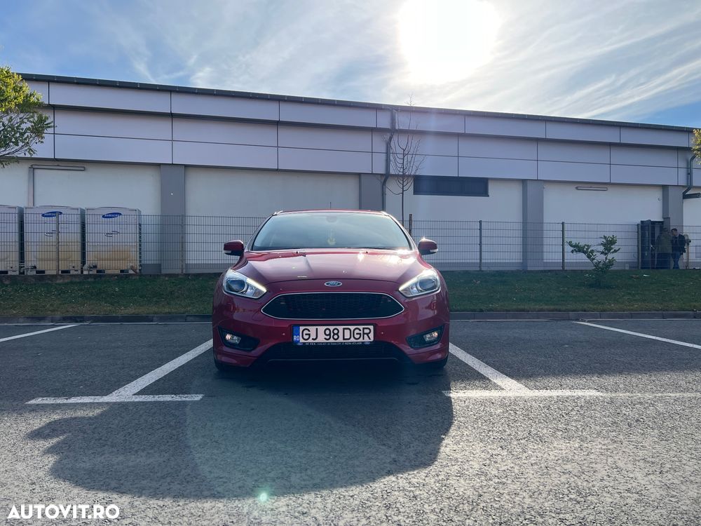 Ford Focus 2.0 TDCI ST-Line - 6