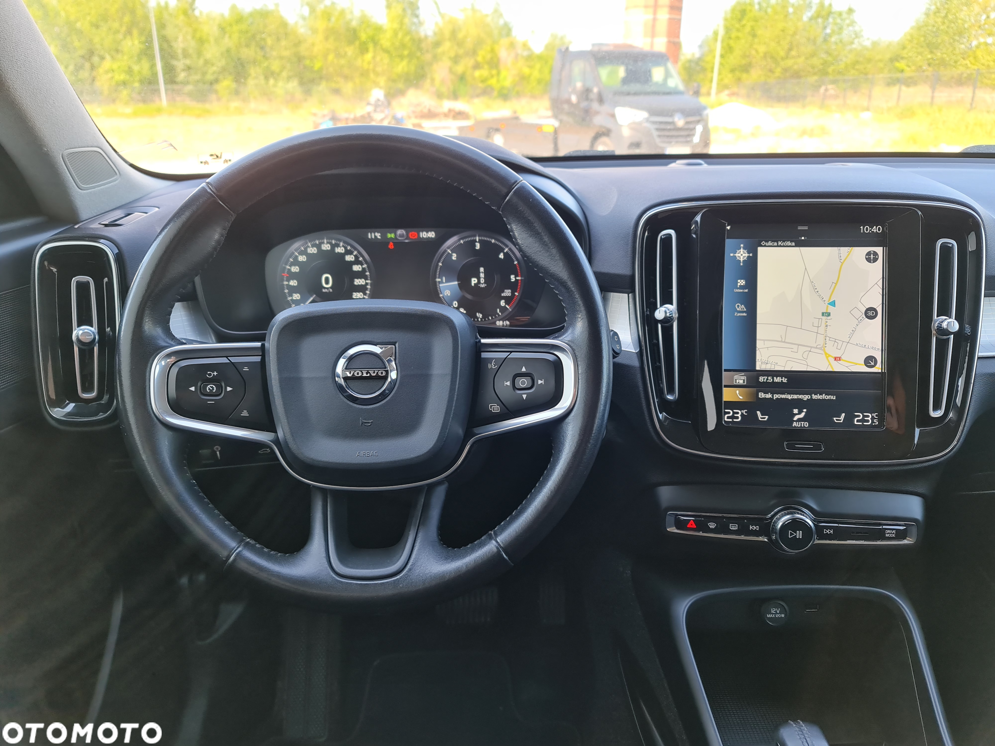 Volvo XC 40 D3 AWD Geartronic Momentum Pro - 13