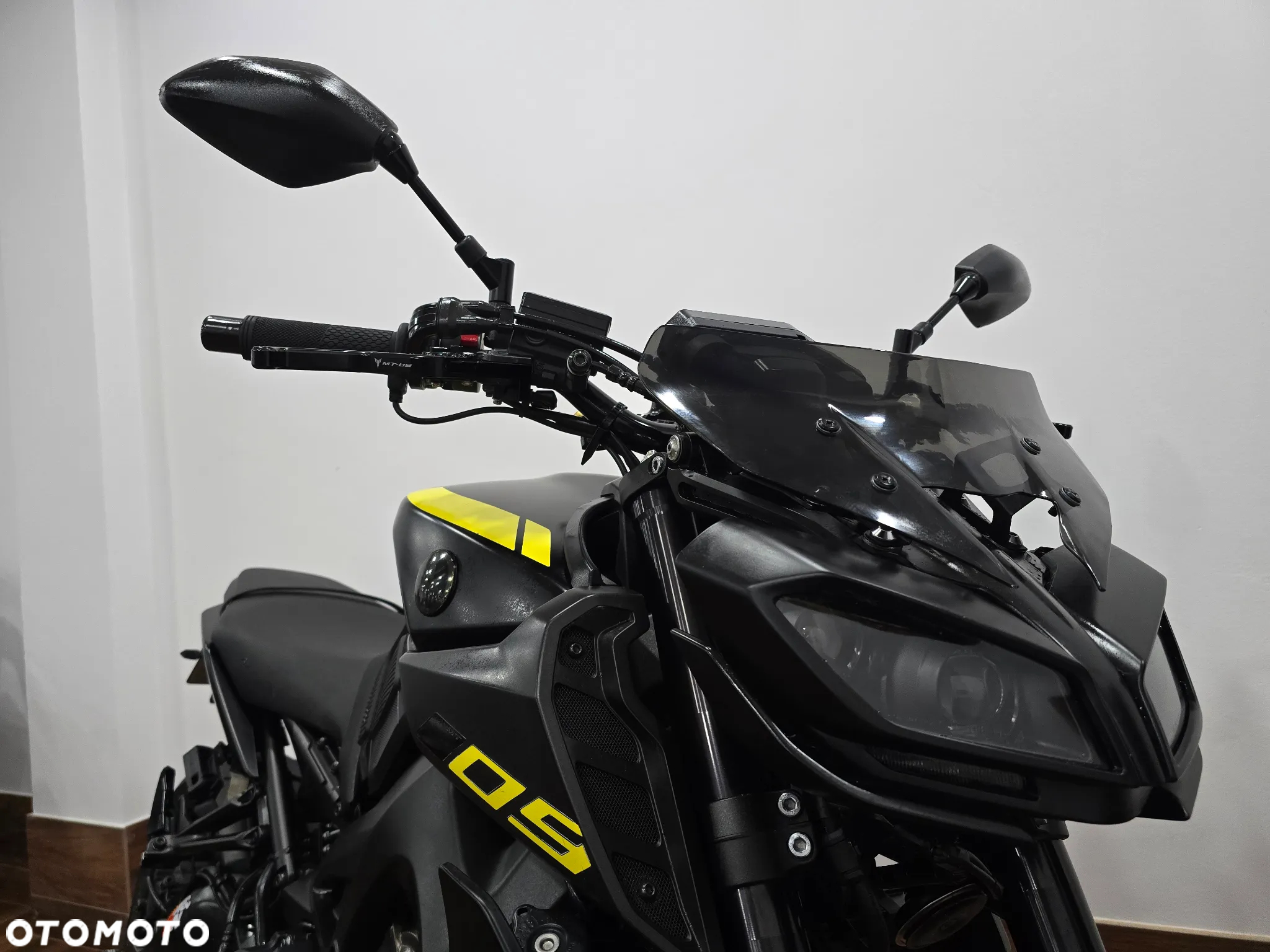Yamaha MT - 18