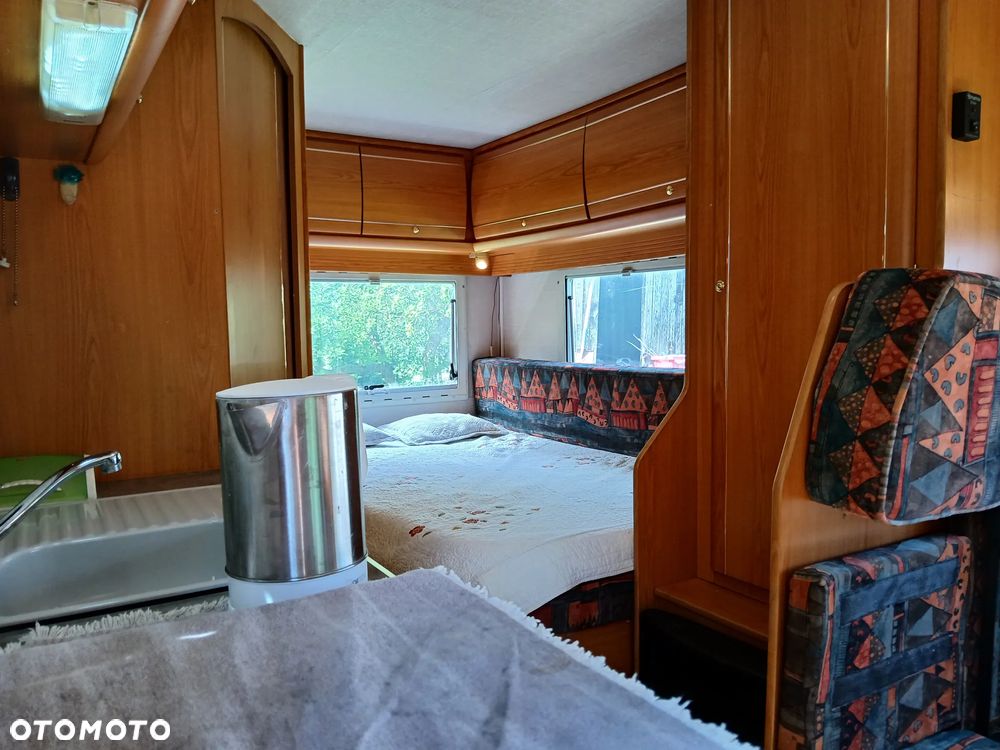 Ford Transit - 25