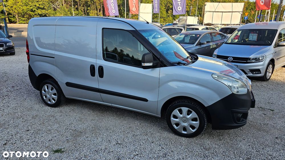 Opel Combo - 22