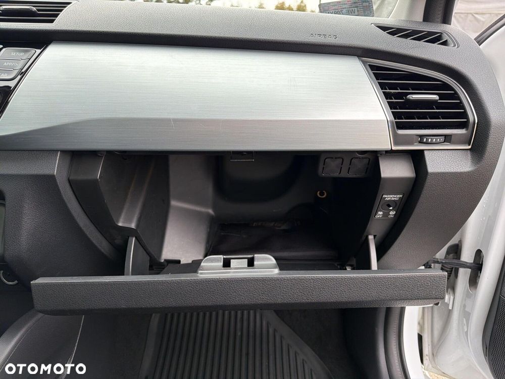 Skoda Fabia 1.0 TSI Ambition - 36