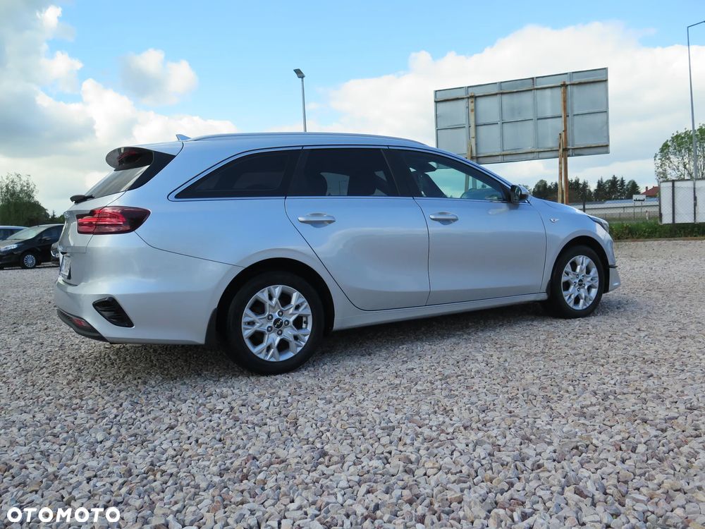 Kia Ceed 1.5 T-GDI M - 8