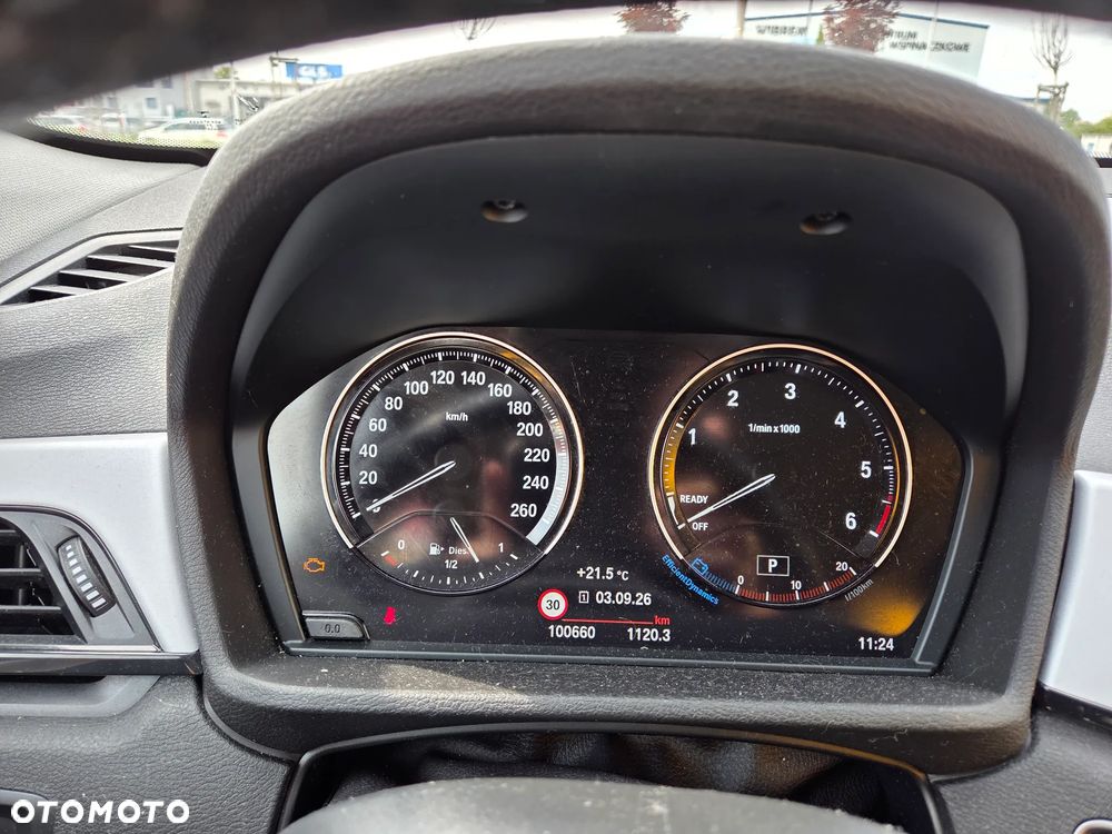 BMW X1 sDrive20d Advantage - 11