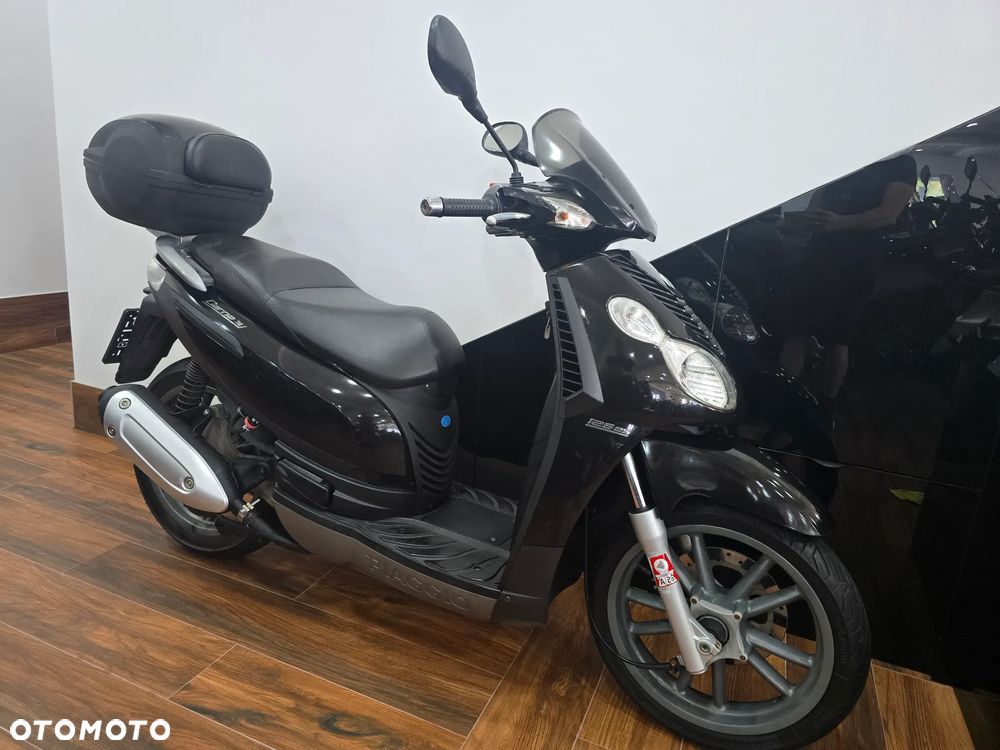 Piaggio Carnaby - 29