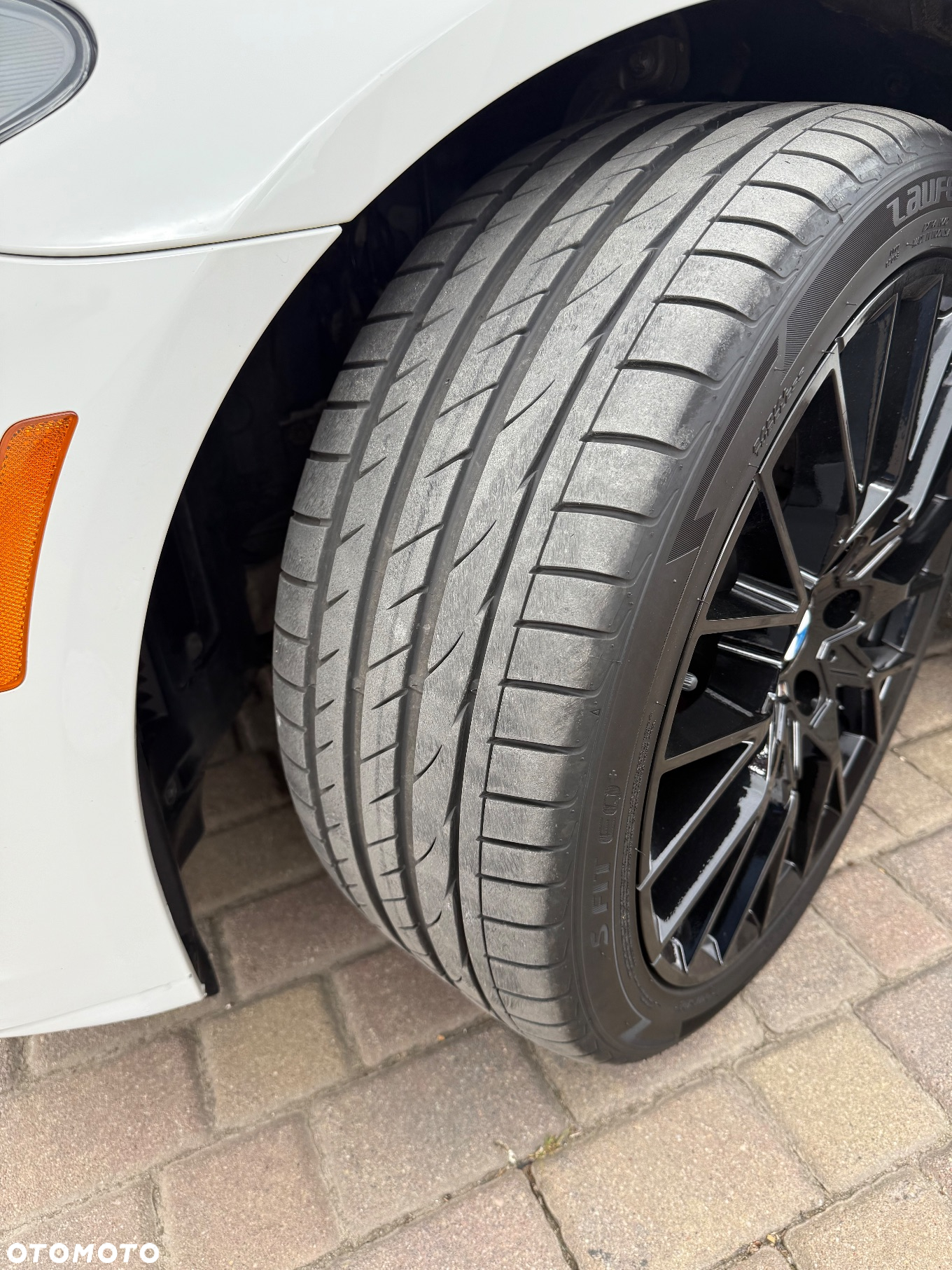 BMW Seria 5 528i xDrive - 7