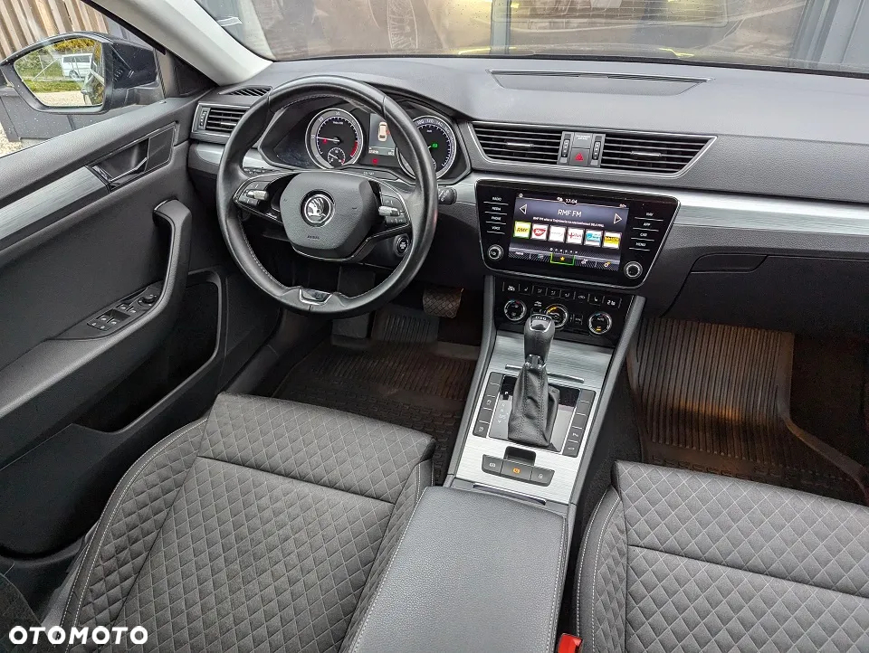 Skoda Superb 2.0 TDI SCR Style DSG - 18