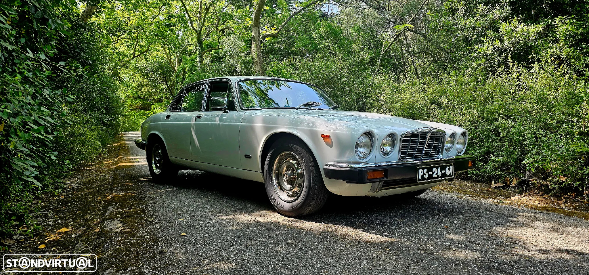 Jaguar XJ - 4
