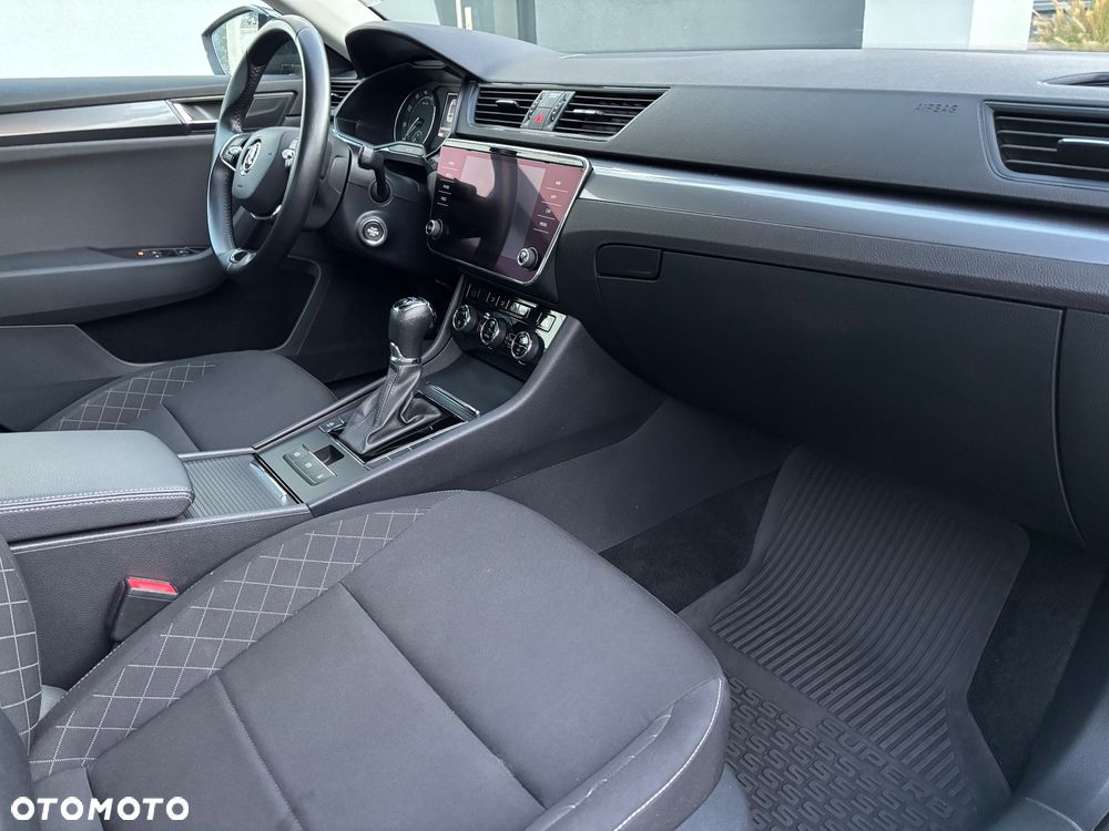 Skoda Superb 1.5 TSI Ambition DSG - 33