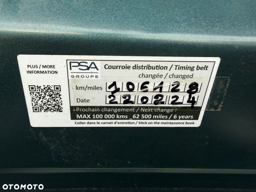 Peugeot 2008 PureTech 110 Stop&Start EAT6 Allure - 38