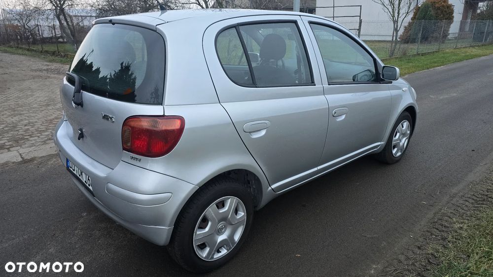 Toyota Yaris 1.3 Edition - 4