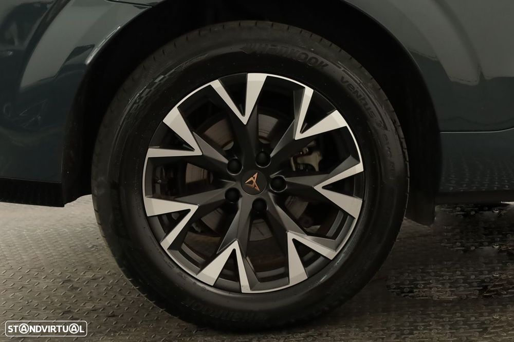 Cupra Terramar 1.5 e-Hybrid DSG - 5